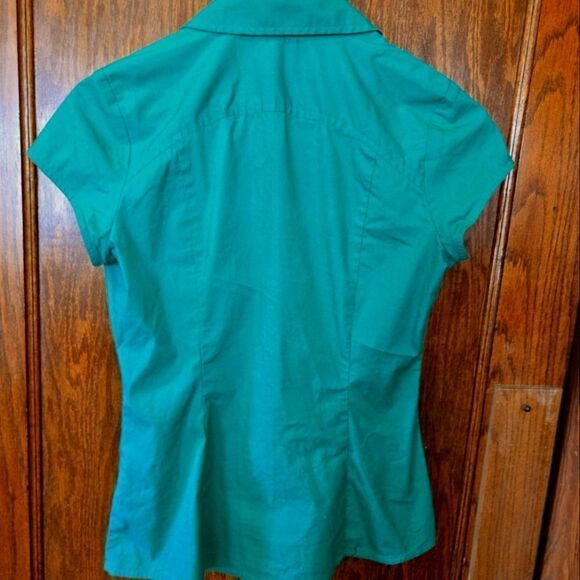 Express Essential Stretch Short Sleeve Button Down Fitted Shirt XSMALL - Picture 9 of 13